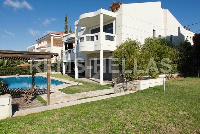 Excellent house in Saronida with heated pool 