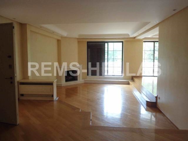 (Verkauf) Residential/Maisonette || Athens North/Ekali - 350,00Sq.m, 5Bedrooms, 1.100.000€ 