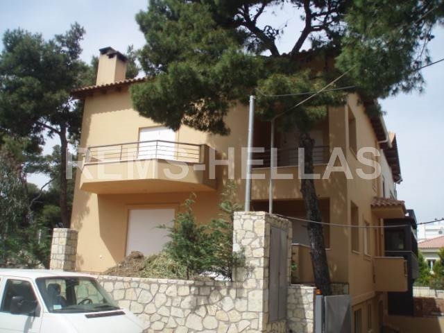 (For Rent) Residential Maisonette || Athens North/Kifissia - 360 Sq.m, 4 Bedrooms, 4.300€ 