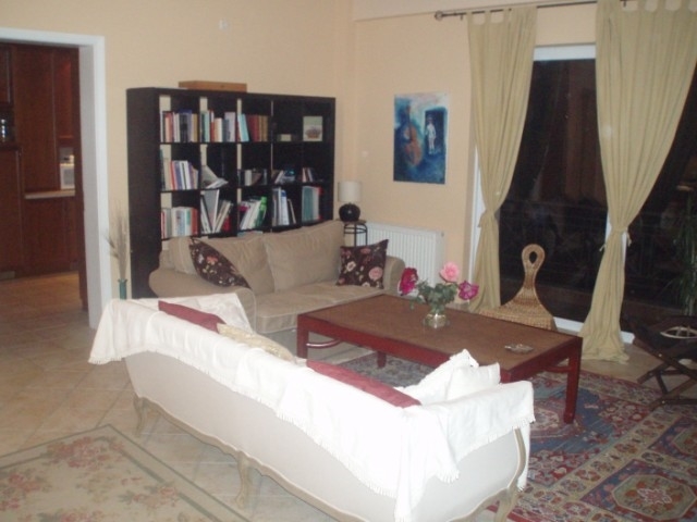 Fully furnished apartment in Kifissia 