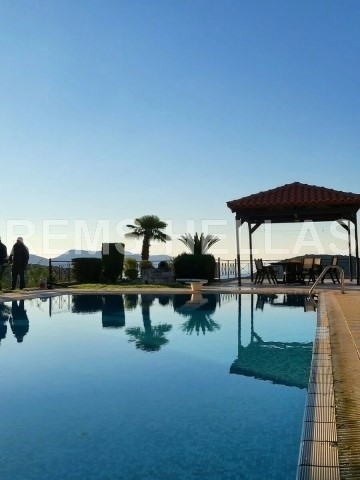 Anavyssos - Agios Nikolaos detached house 550 sq. m, 5 bedrooms, private pool, sea view 