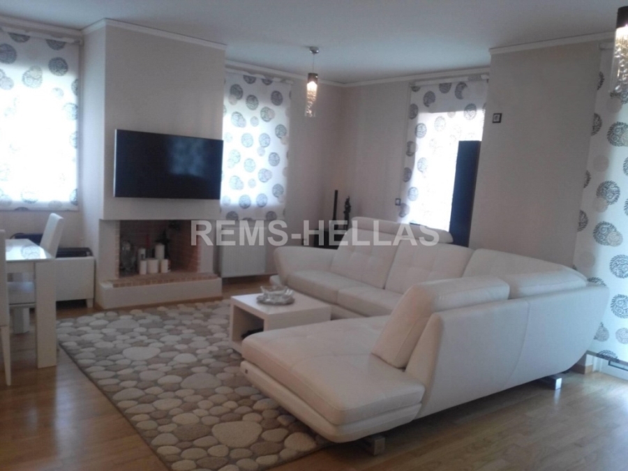 Psychic Faros Furnished apartment 